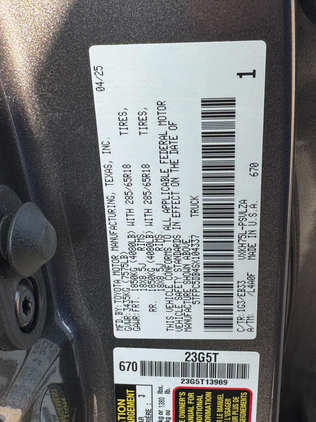 Toyota Tundra 4WD Vehicle Image 28
