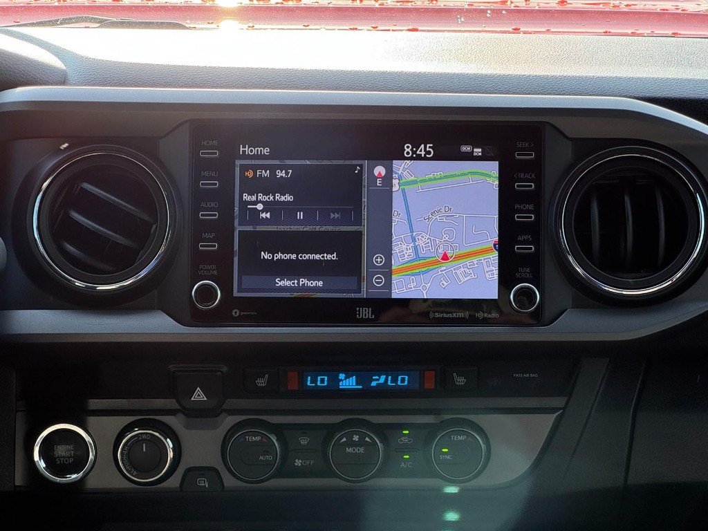 Toyota Tacoma 4WD Vehicle Image 14