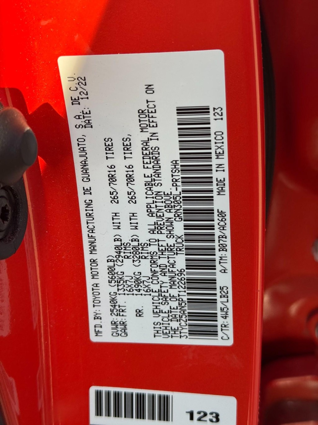 Toyota Tacoma 4WD Vehicle Image 25