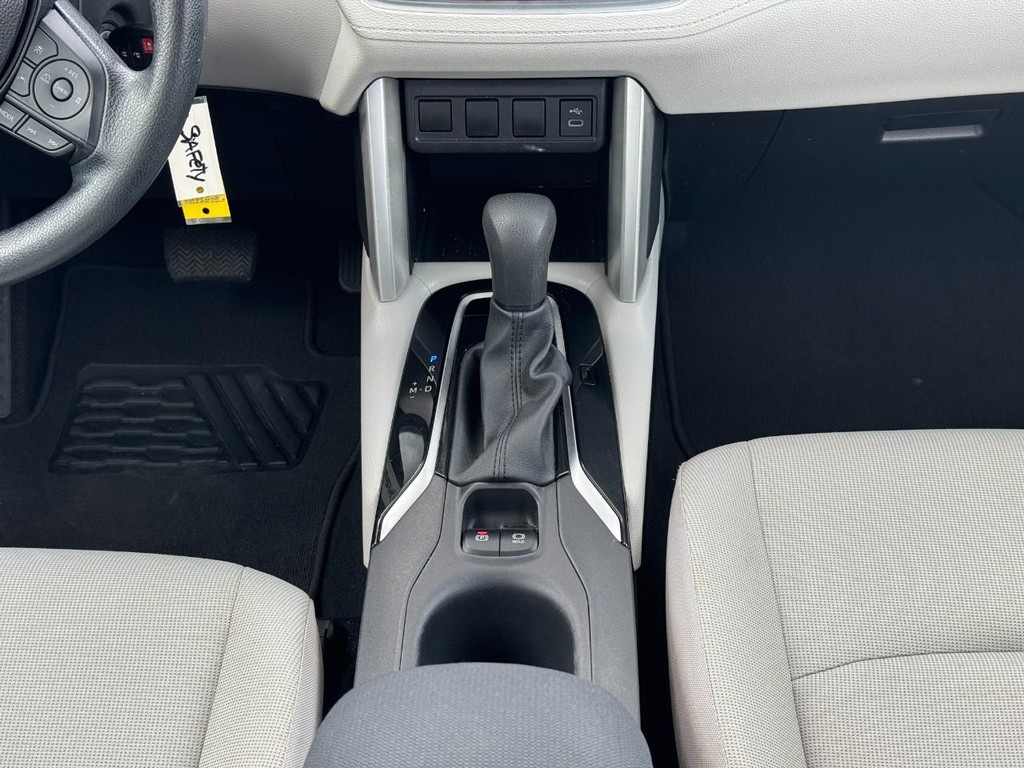 Toyota Corolla Cross Vehicle Image 14