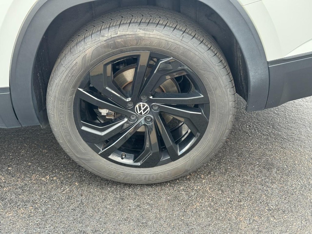 Volkswagen Atlas Vehicle Image 7