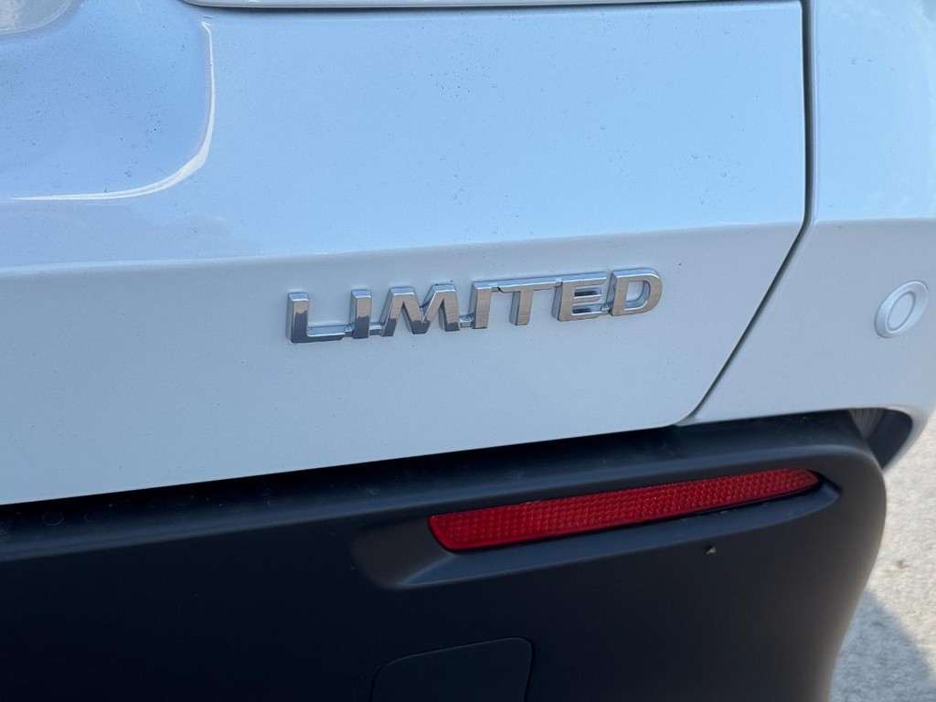 Toyota bZ Vehicle Image 5
