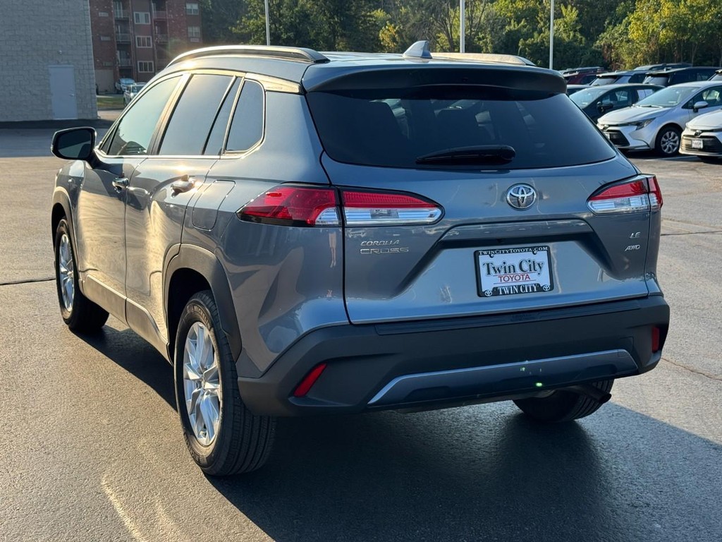 Toyota Corolla Cross Vehicle Image 7