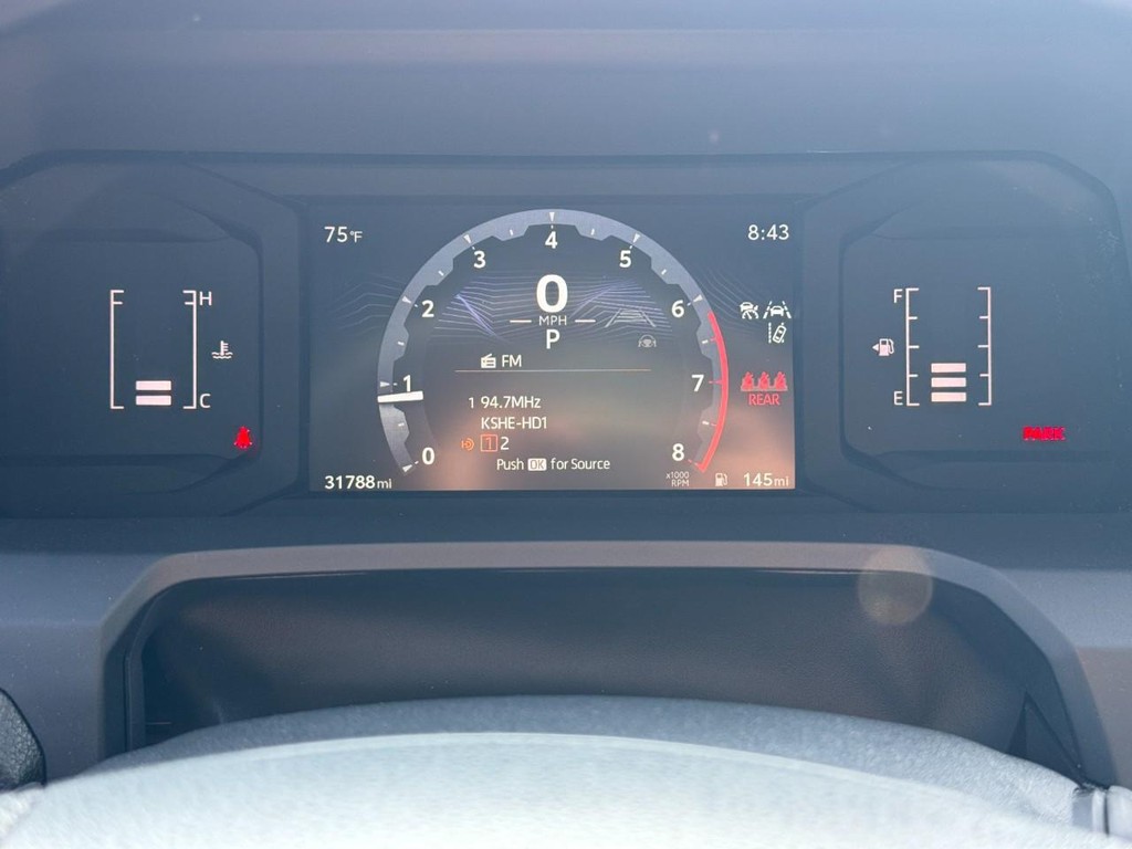 Toyota Tacoma 4WD Vehicle Image 21