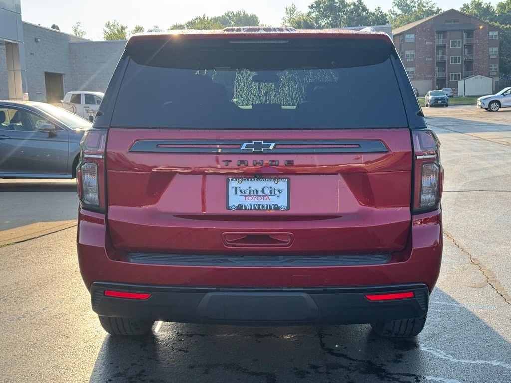 Chevrolet Tahoe Vehicle Image 4