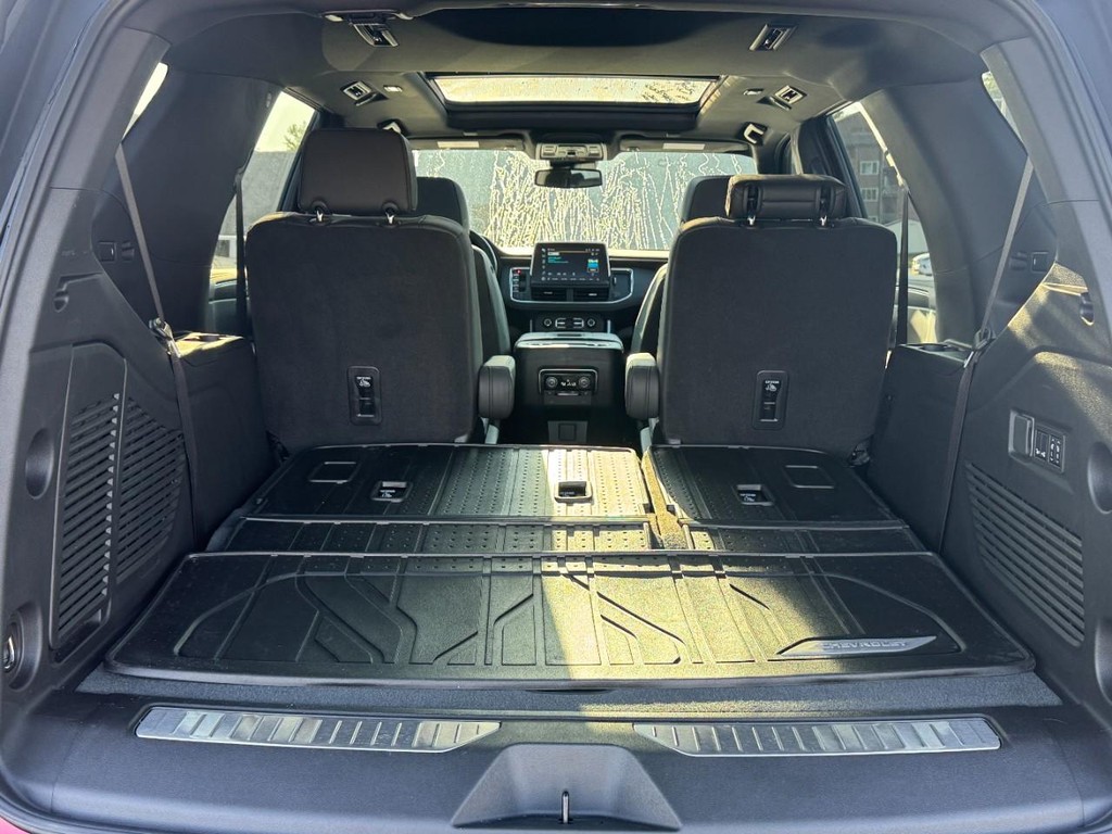Chevrolet Tahoe Vehicle Image 5