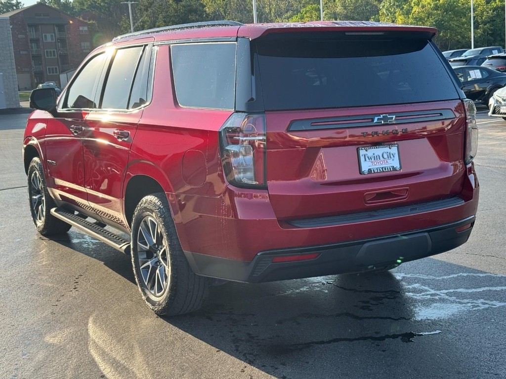 Chevrolet Tahoe Vehicle Image 6