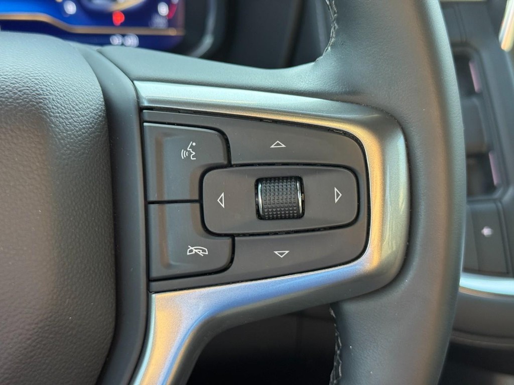 Chevrolet Tahoe Vehicle Image 22