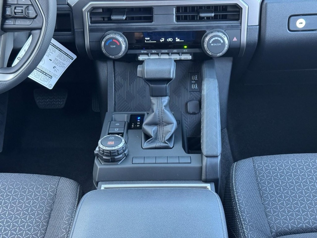 Toyota 4Runner Vehicle Image 11