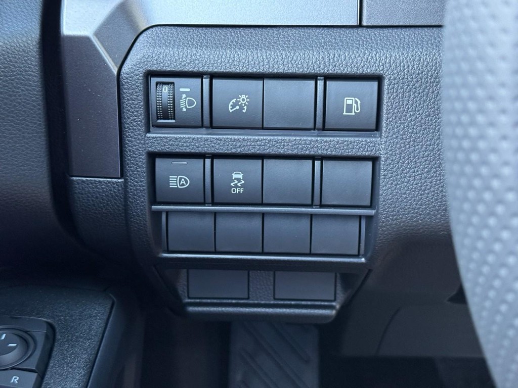 Toyota 4Runner Vehicle Image 14