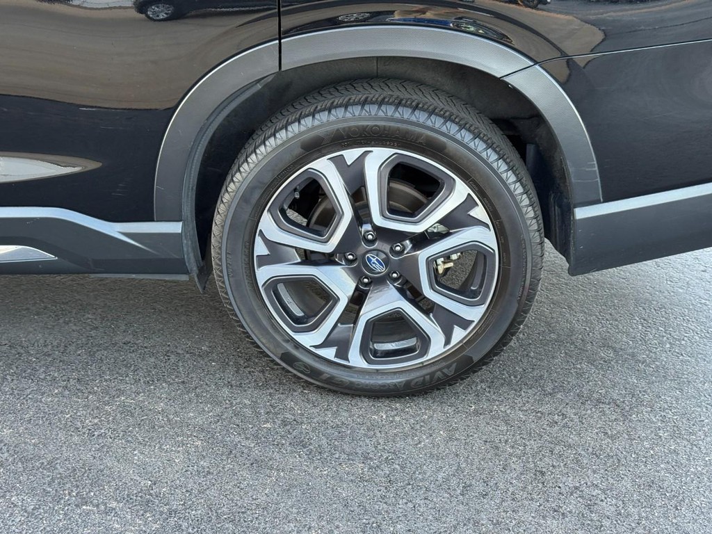 Subaru Ascent Vehicle Image 8