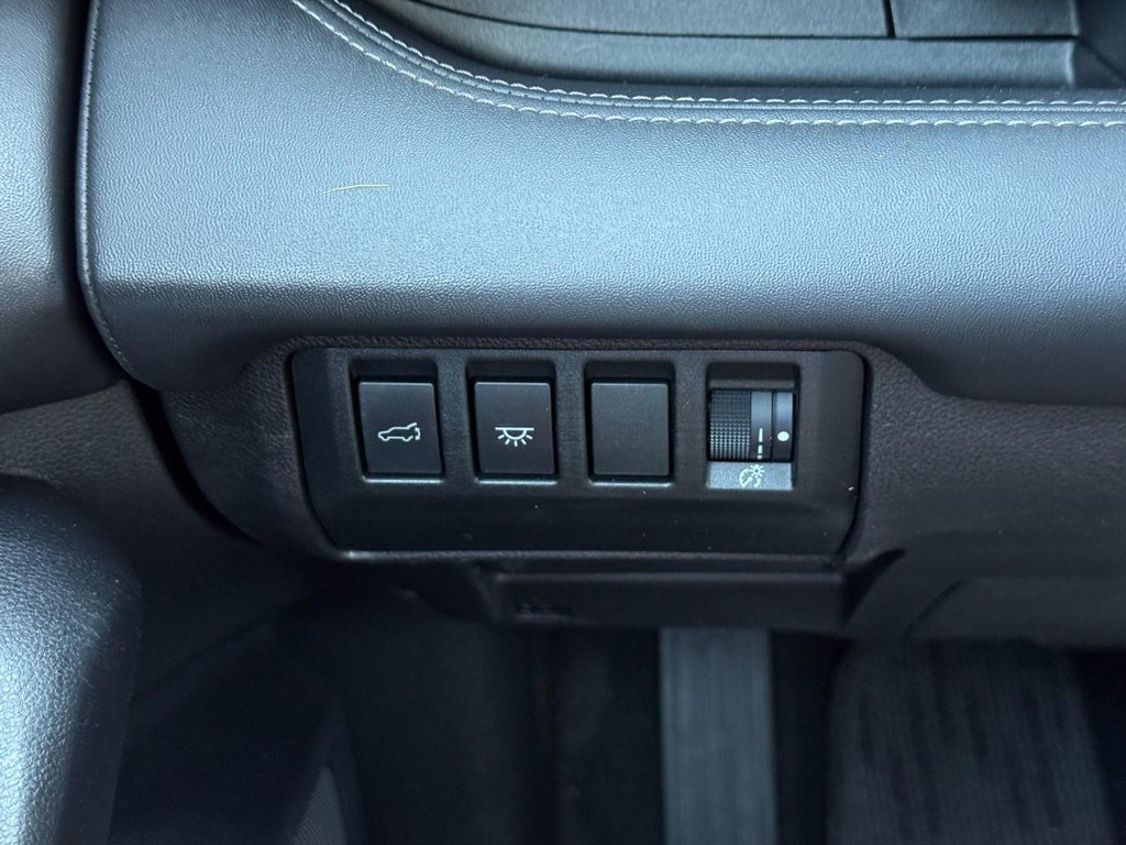 Subaru Ascent Vehicle Image 21