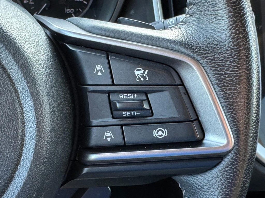 Subaru Ascent Vehicle Image 23