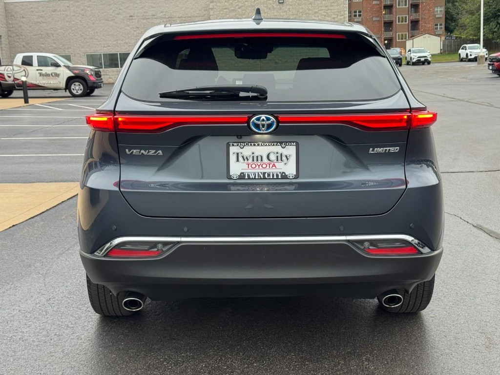 Toyota Venza Vehicle Image 4