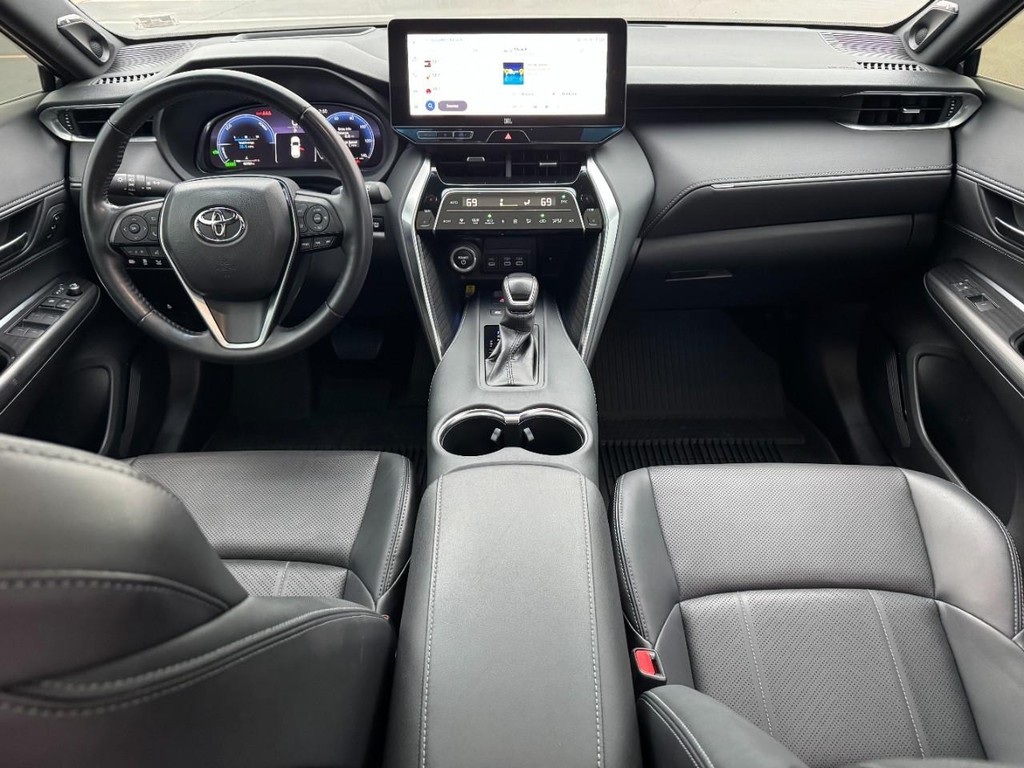 Toyota Venza Vehicle Image 12