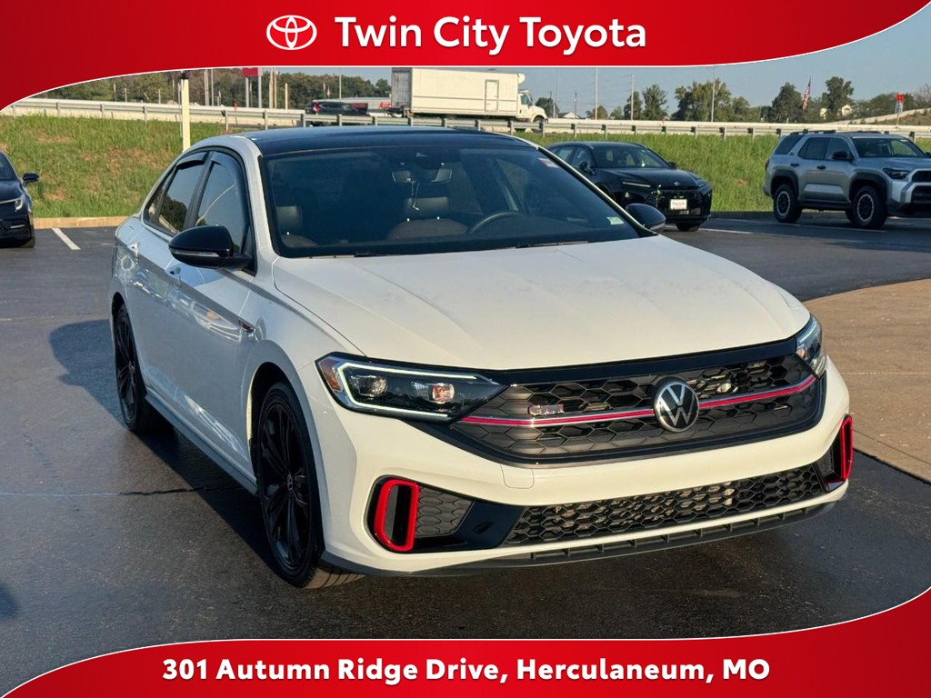 Pure White w/Black Roof 2022 Volkswagen Jetta GLI Sedan Front-Wheel Drive 6-Speed Manual