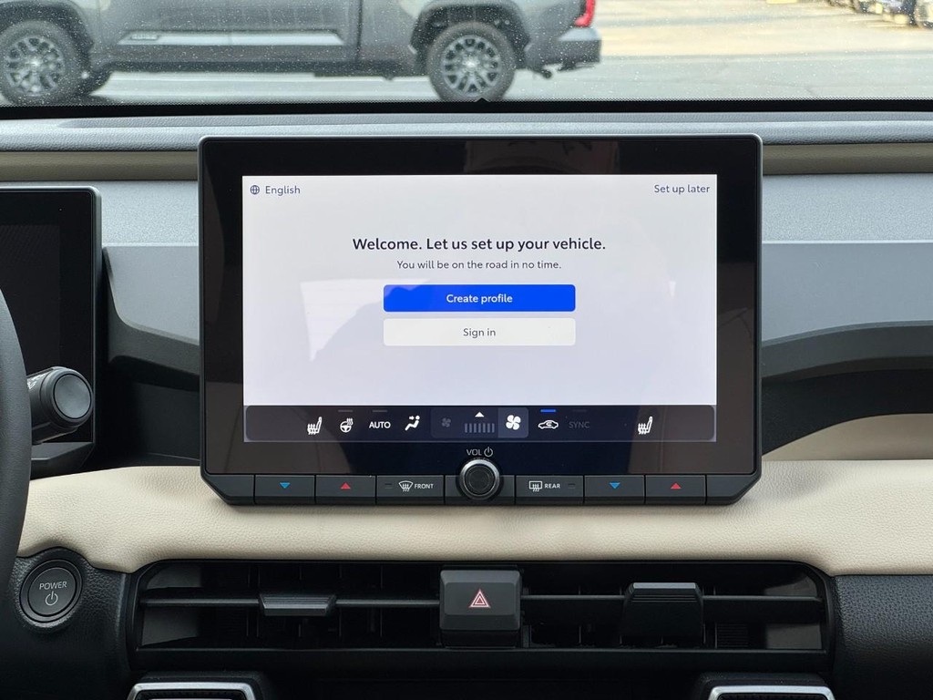 Toyota RAV4 Vehicle Image 10