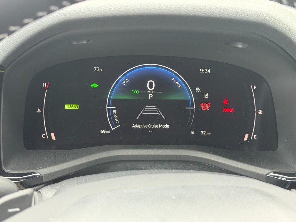 Toyota Camry Vehicle Image 17
