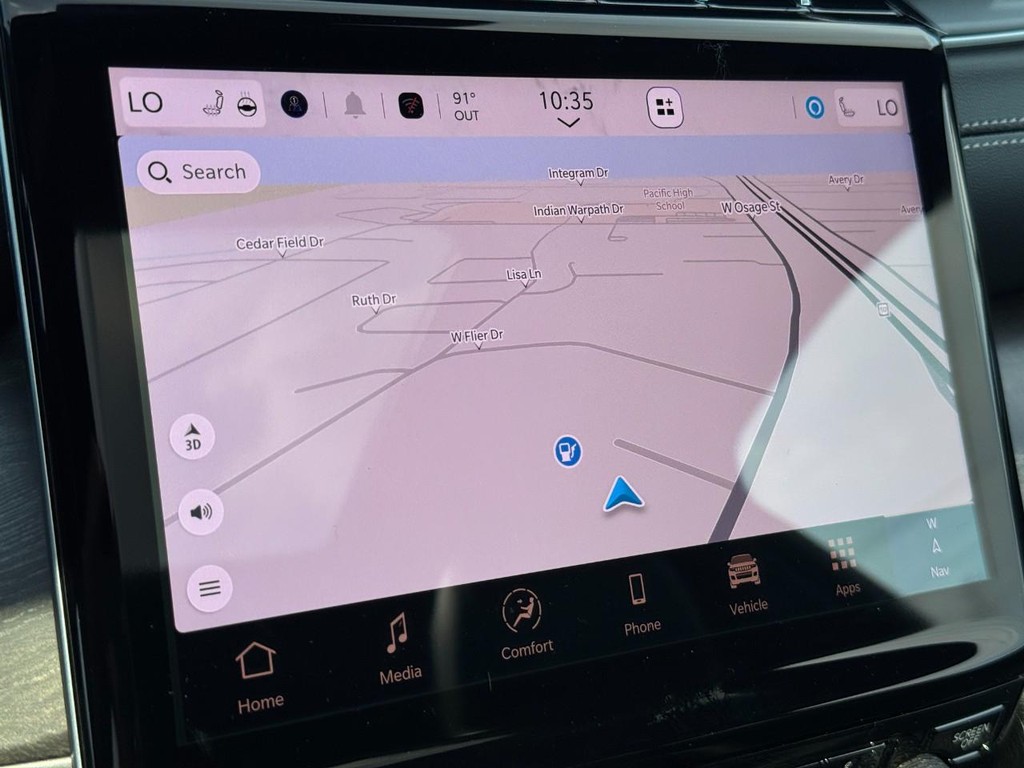 Jeep Grand Cherokee L Vehicle Full-screen Gallery Image 16