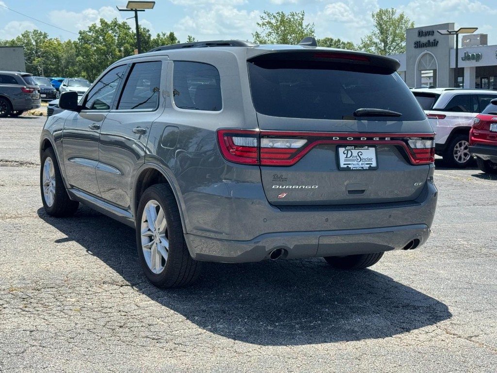 Dodge Durango Vehicle Full-screen Gallery Image 04