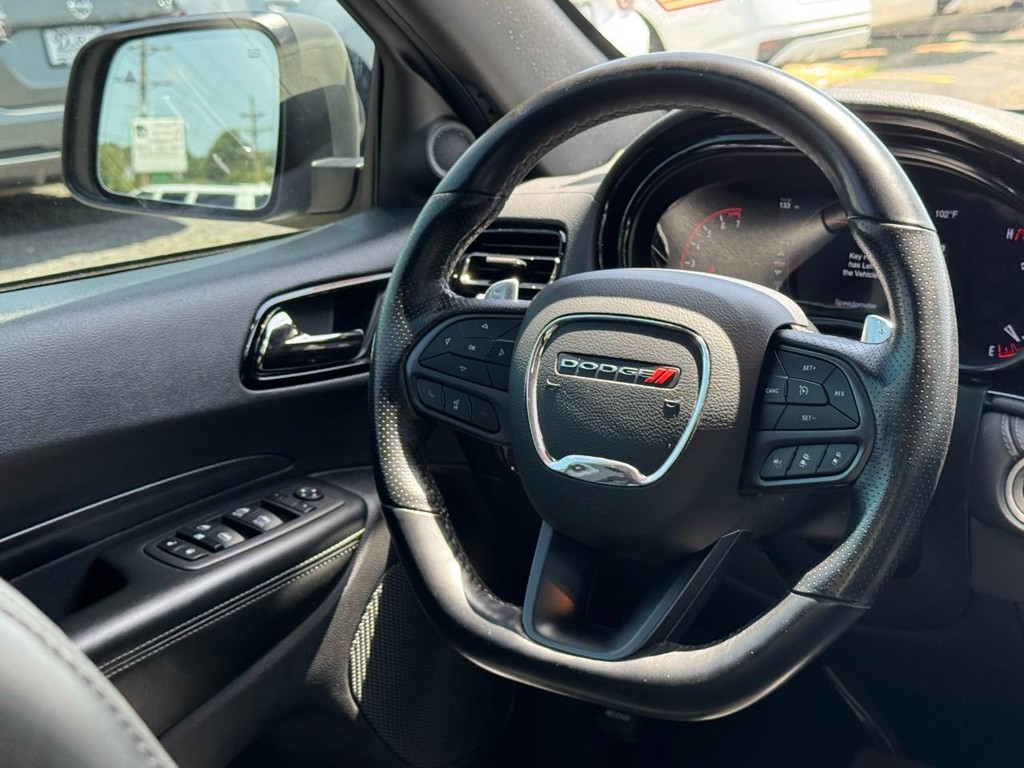 Dodge Durango Vehicle Full-screen Gallery Image 15