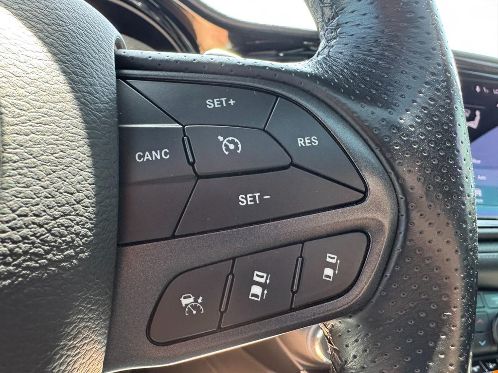 Dodge Durango Vehicle Full-screen Gallery Image 20