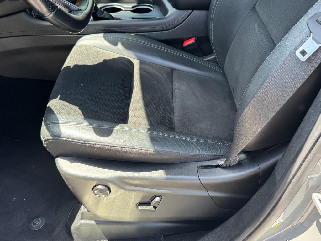 Dodge Durango Vehicle Full-screen Gallery Image 28