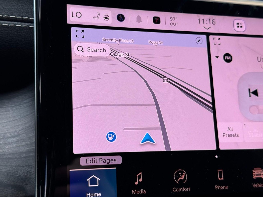 Jeep Grand Cherokee L Vehicle Full-screen Gallery Image 16