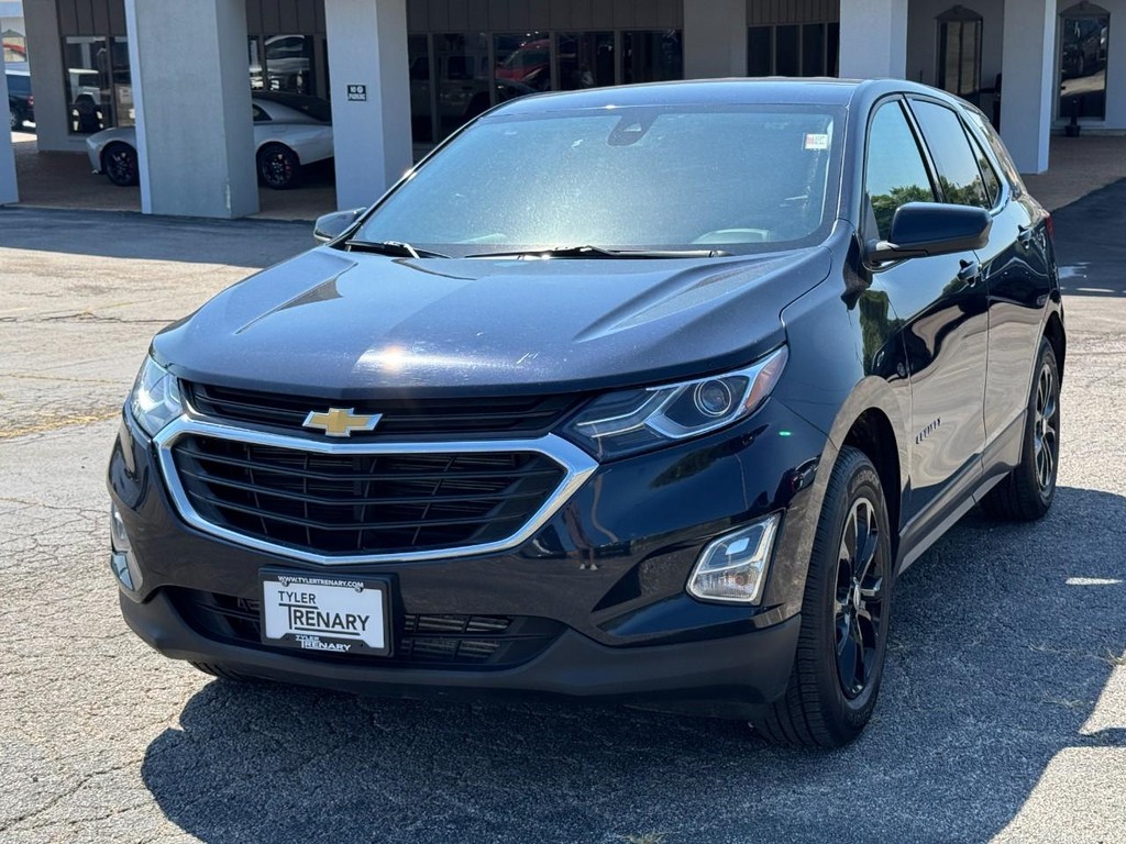 Chevrolet Equinox Vehicle Full-screen Gallery Image 06