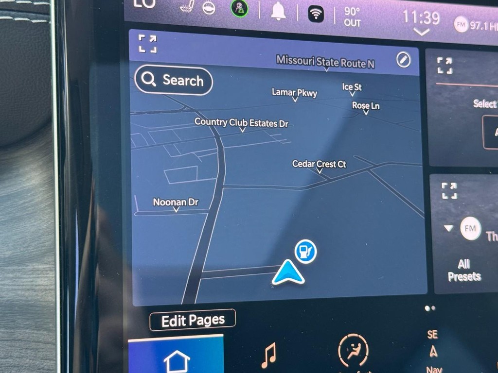 Jeep Grand Cherokee L Vehicle Full-screen Gallery Image 27