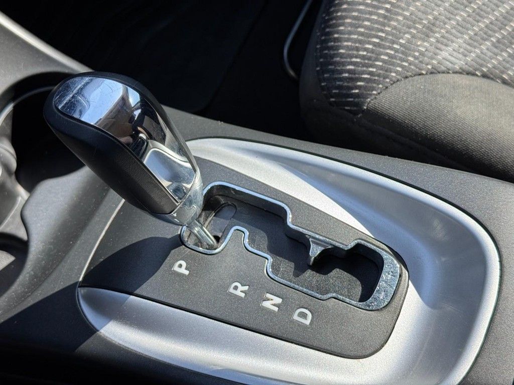 Dodge Journey Vehicle Full-screen Gallery Image 16