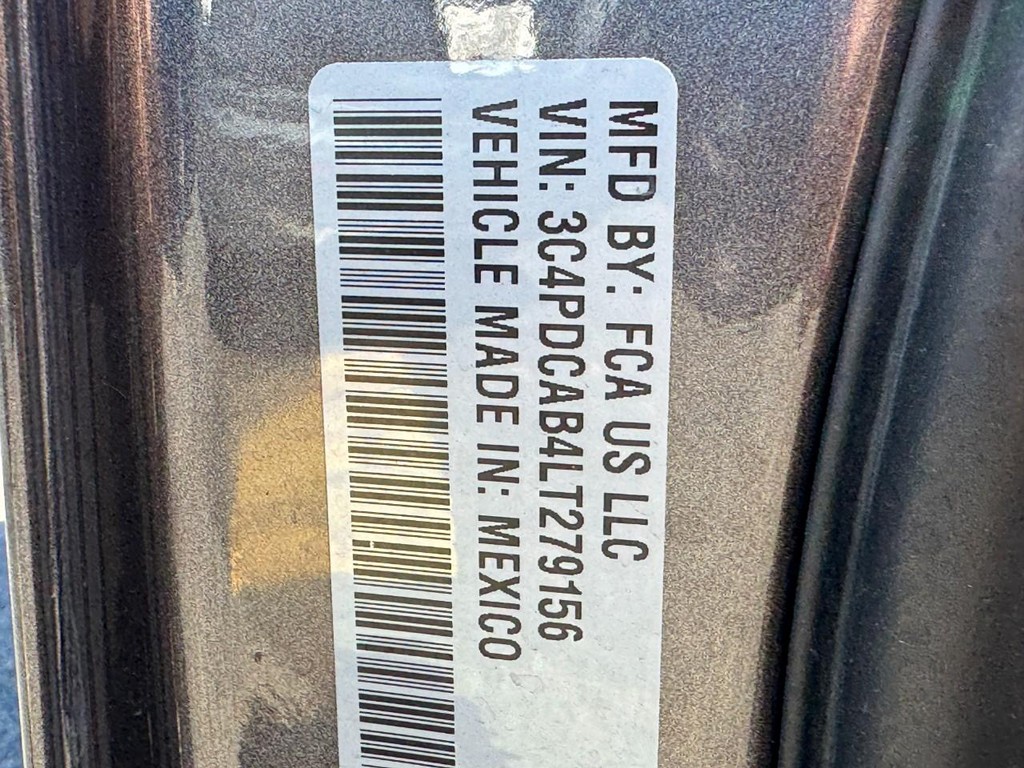 Dodge Journey Vehicle Full-screen Gallery Image 19