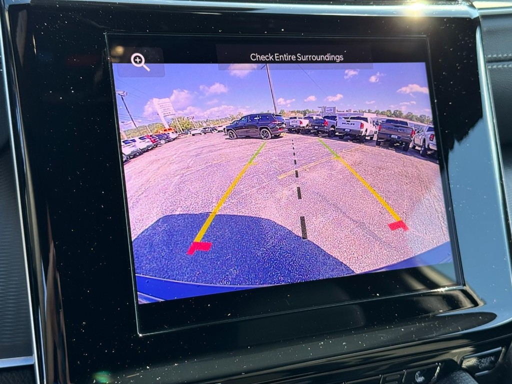 Jeep Grand Cherokee Vehicle Full-screen Gallery Image 16