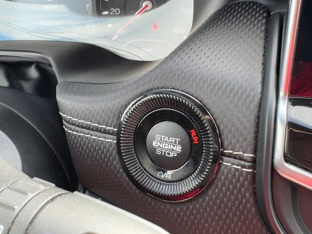 Jeep Compass Vehicle Full-screen Gallery Image 21