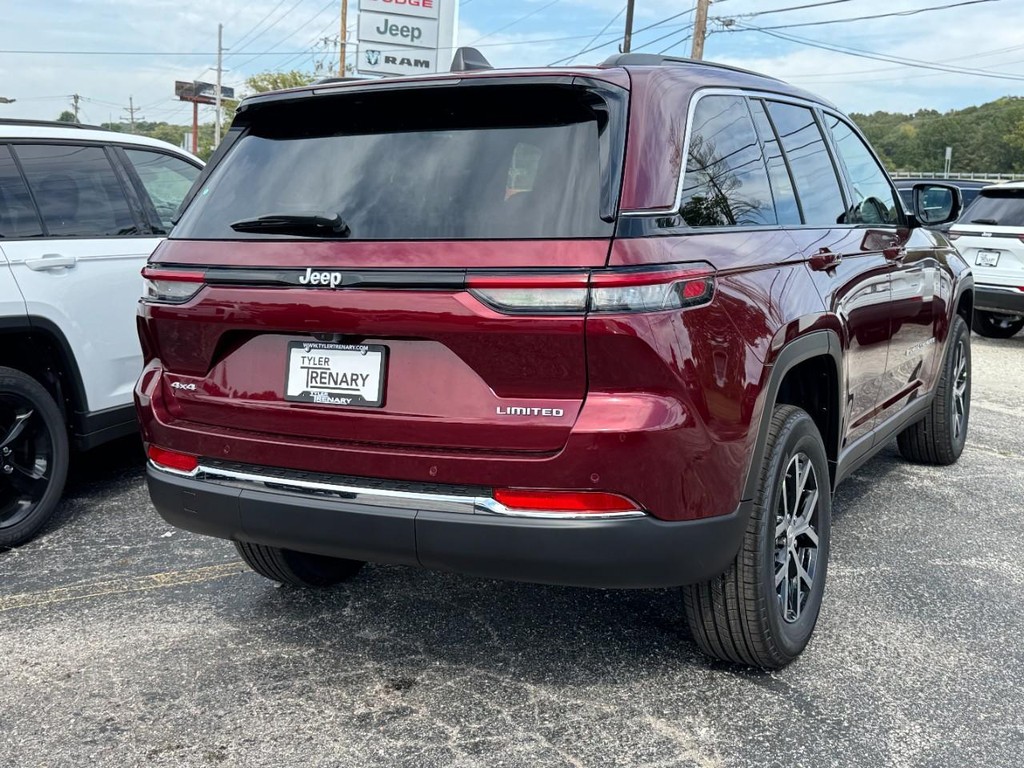 Jeep Grand Cherokee Vehicle Full-screen Gallery Image 03