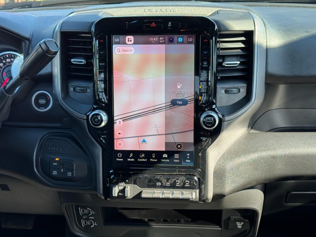 Ram 3500 Vehicle Full-screen Gallery Image 08