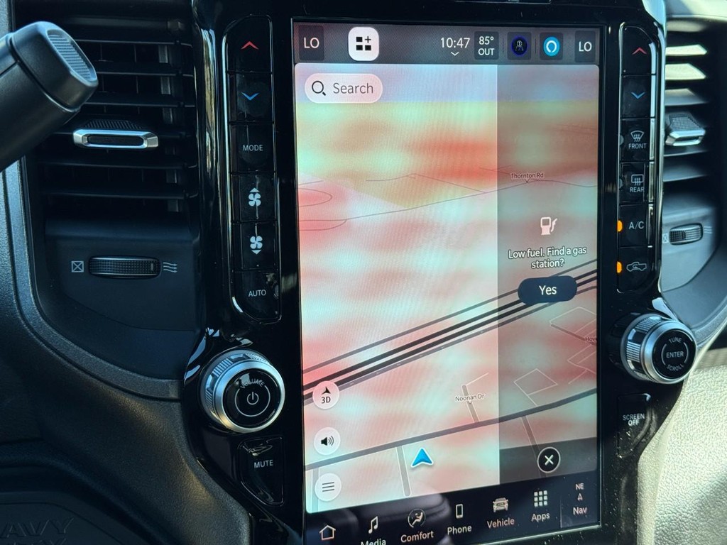 Ram 3500 Vehicle Full-screen Gallery Image 15