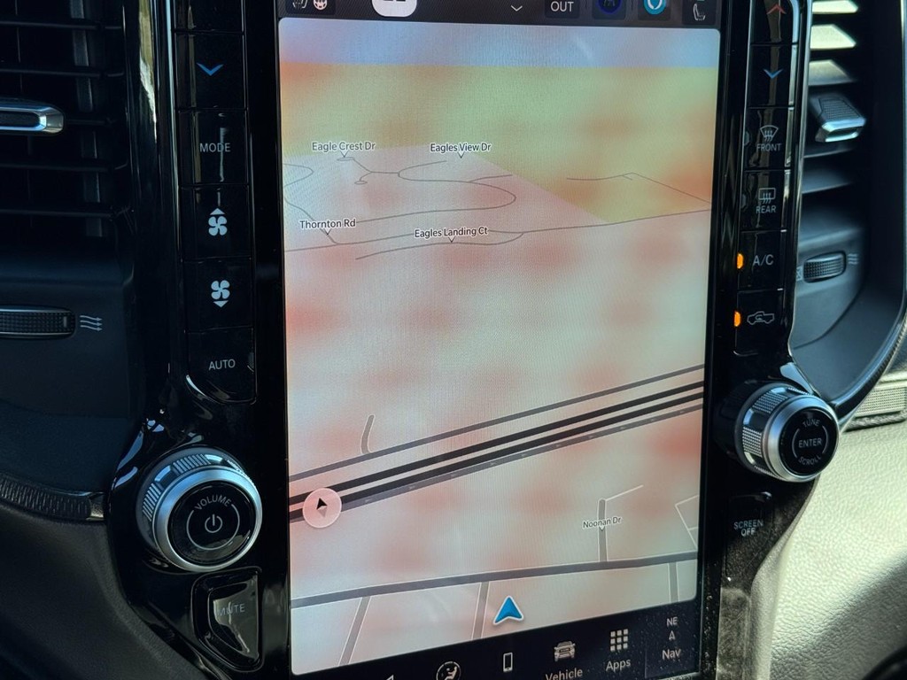 Ram 2500 Vehicle Full-screen Gallery Image 17