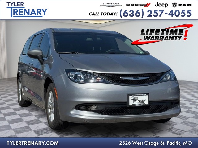 more details - chrysler voyager