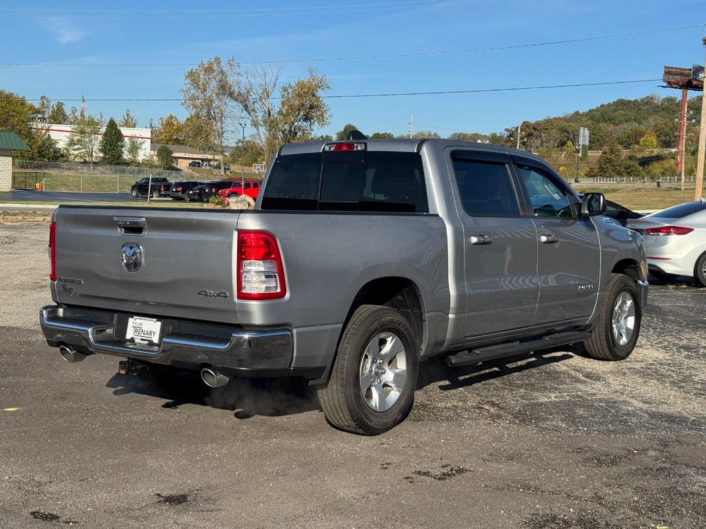 Ram 1500 Vehicle Full-screen Gallery Image 03