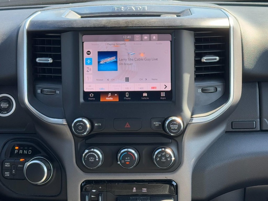 Ram 2500 Vehicle Full-screen Gallery Image 14