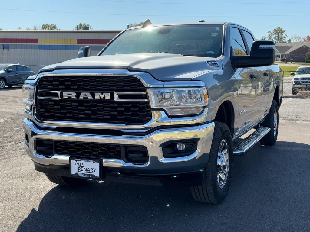 Ram 2500 Vehicle Full-screen Gallery Image 06