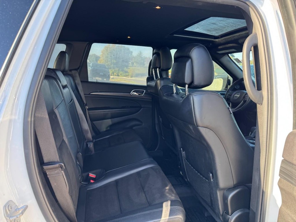 Jeep Grand Cherokee Vehicle Full-screen Gallery Image 10