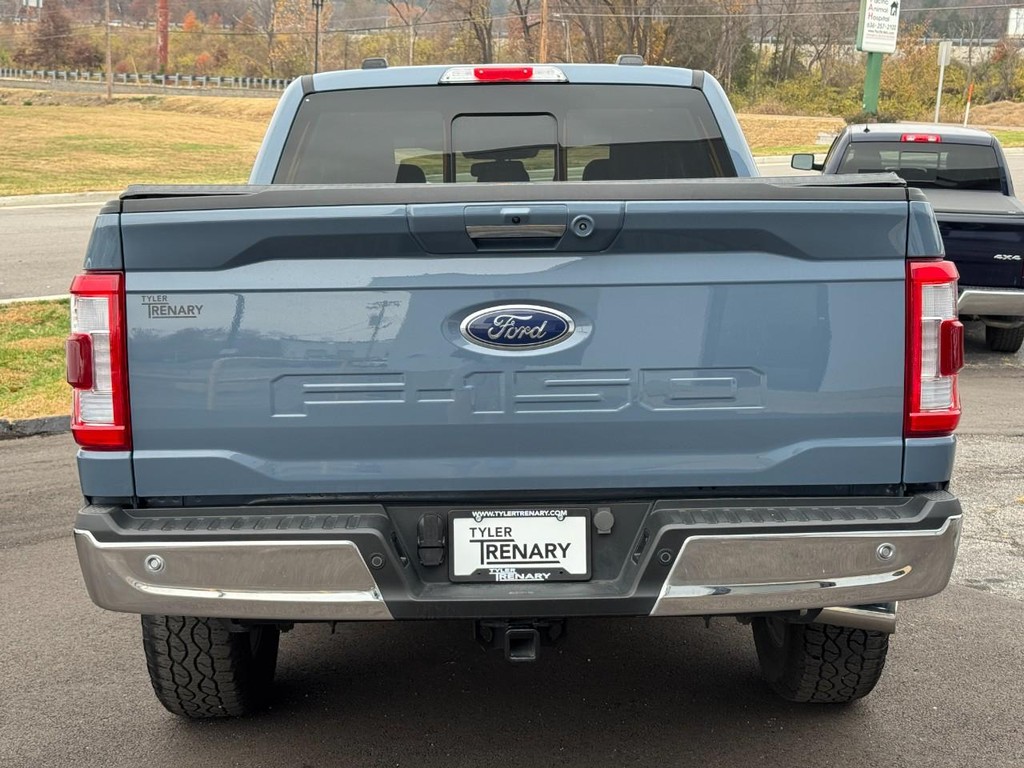 Ford F-150 Vehicle Full-screen Gallery Image 08