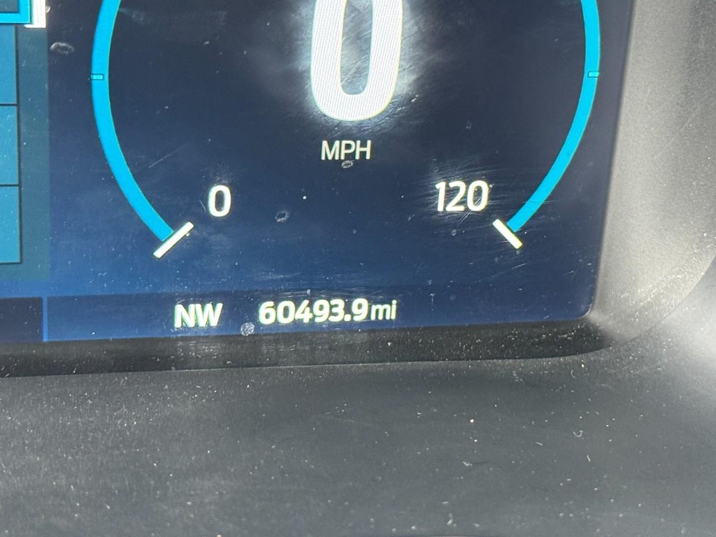 Ford F-150 Vehicle Full-screen Gallery Image 19