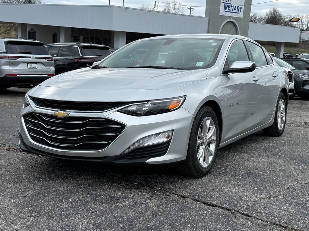 Chevrolet Malibu Vehicle Full-screen Gallery Image 06