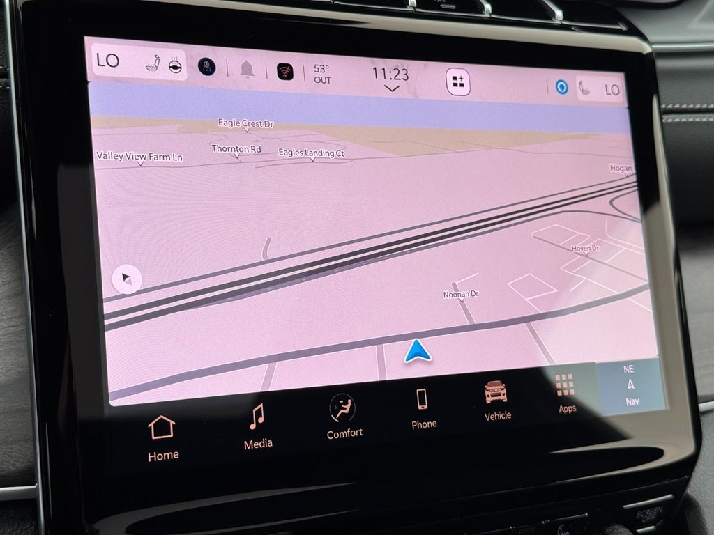 Jeep Grand Cherokee Vehicle Full-screen Gallery Image 16