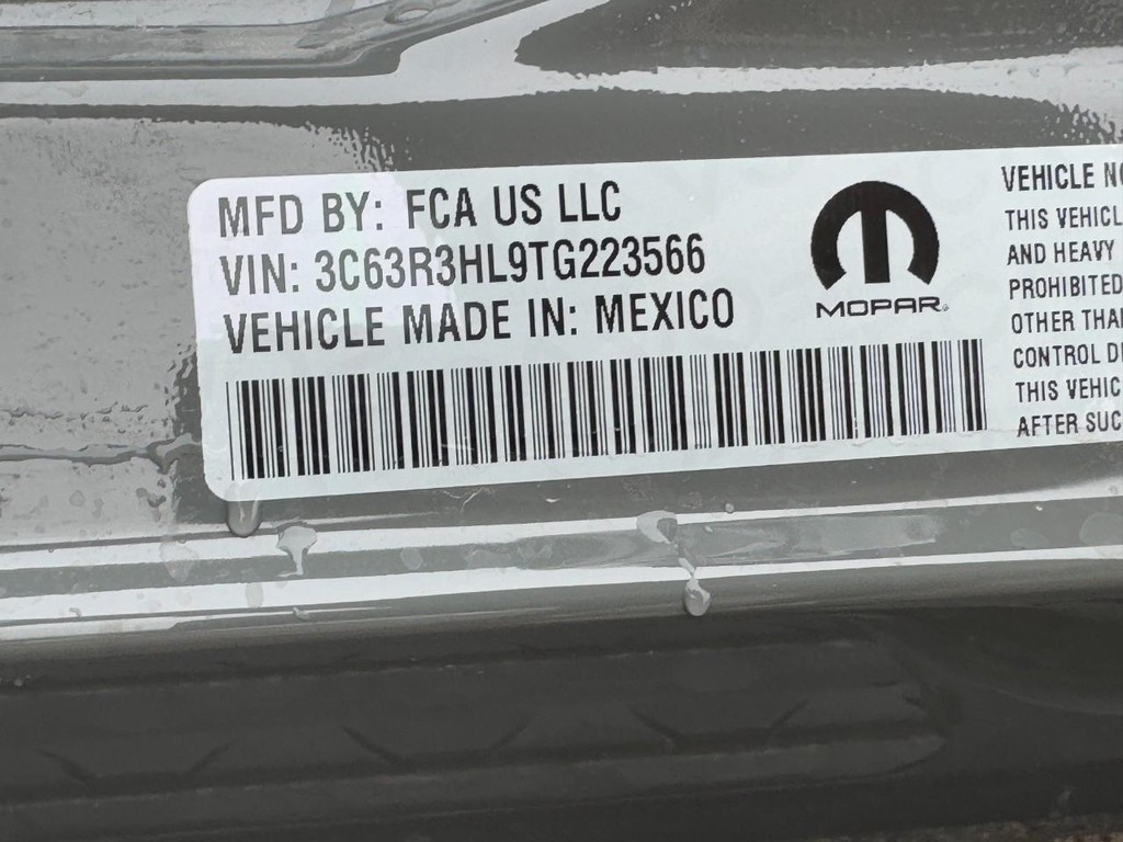 Ram 3500 Vehicle Full-screen Gallery Image 18