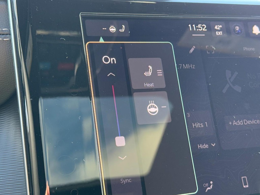 Jeep Grand Cherokee Vehicle Full-screen Gallery Image 15