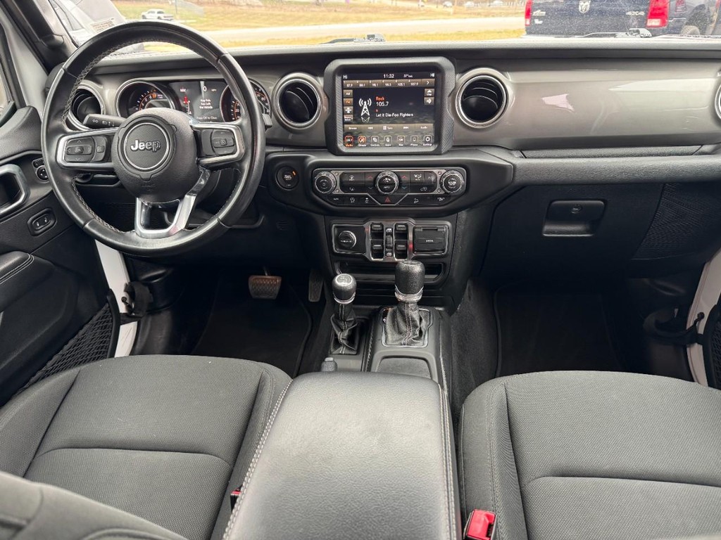 Jeep Wrangler Unlimited Vehicle Full-screen Gallery Image 11